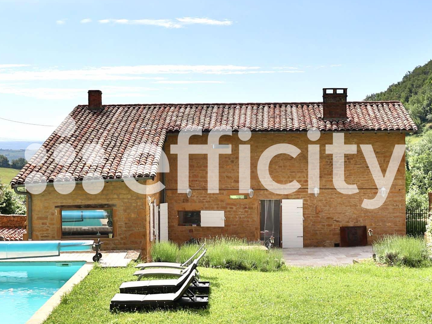 Maison 7 pièces 151 m²