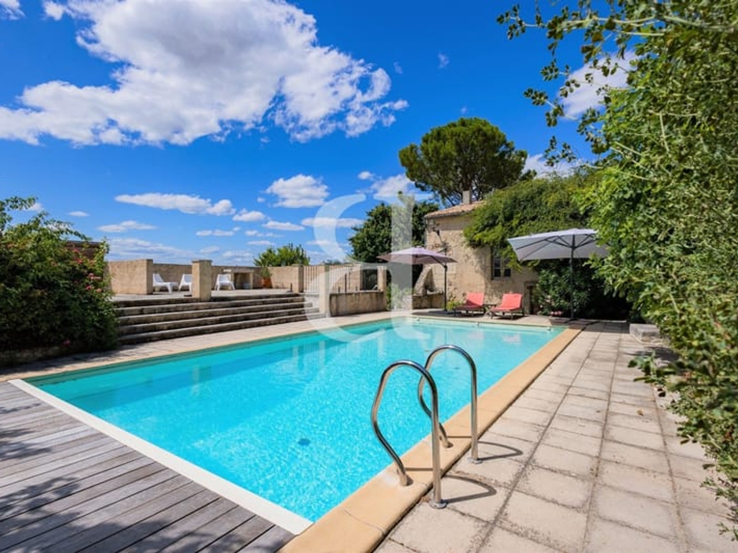 Maison à vendre - 10 pièces - 415m2 - Visan (84820)
