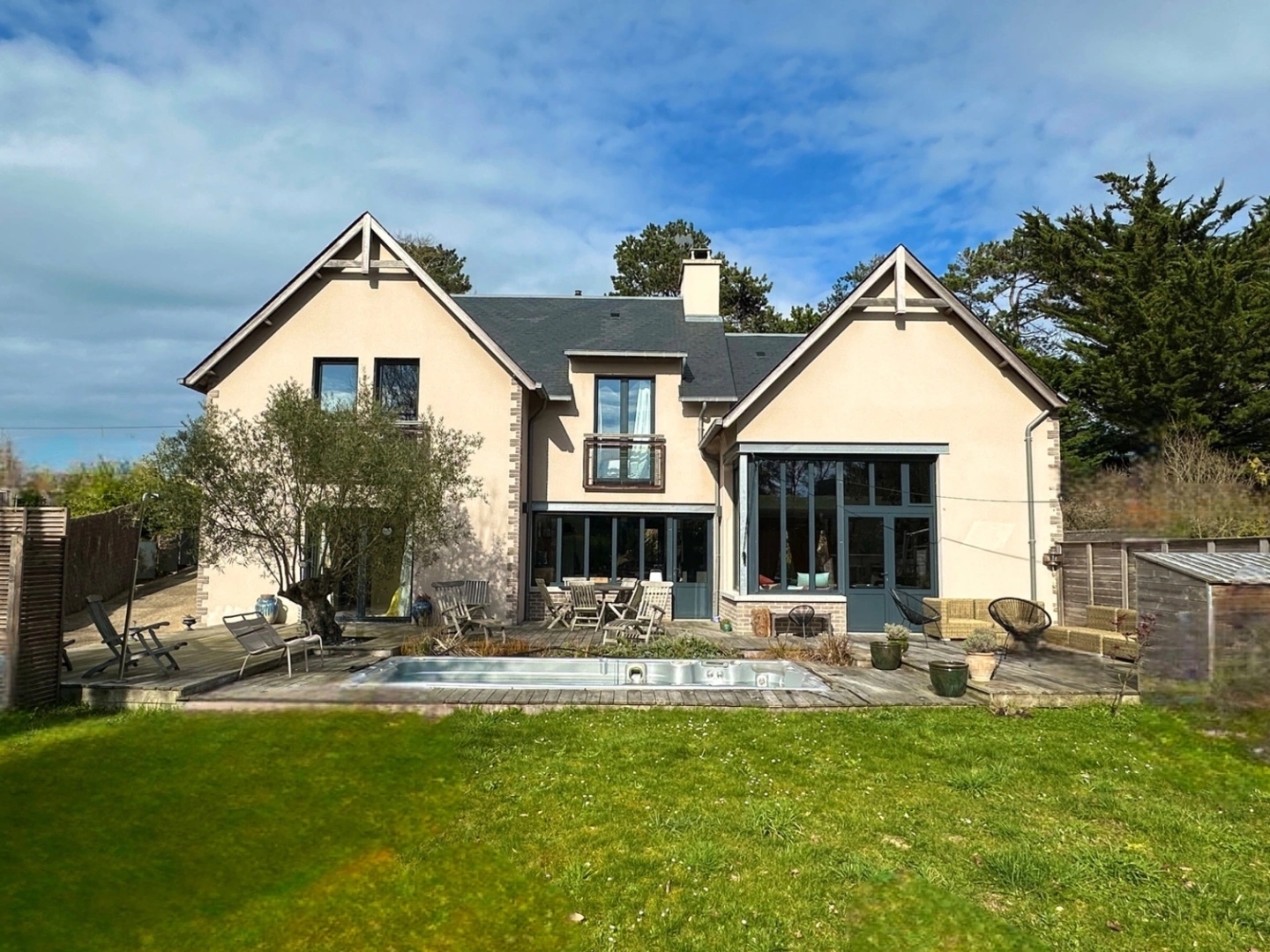 Maison 7 pièces 175 m²