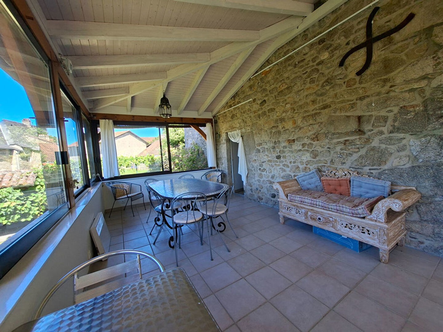 Maison à vendre - 9 pièces - 1680m2 - Sousceyrac-En-Quercy (46190)