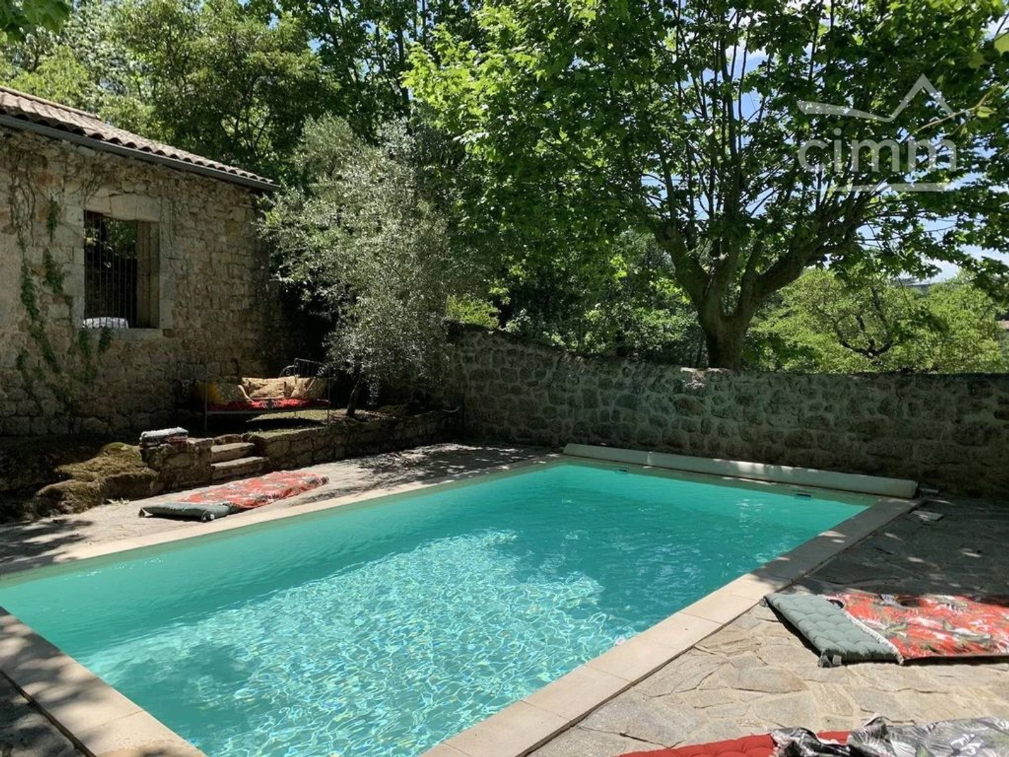 Hôtel 10 pièces 330 m²