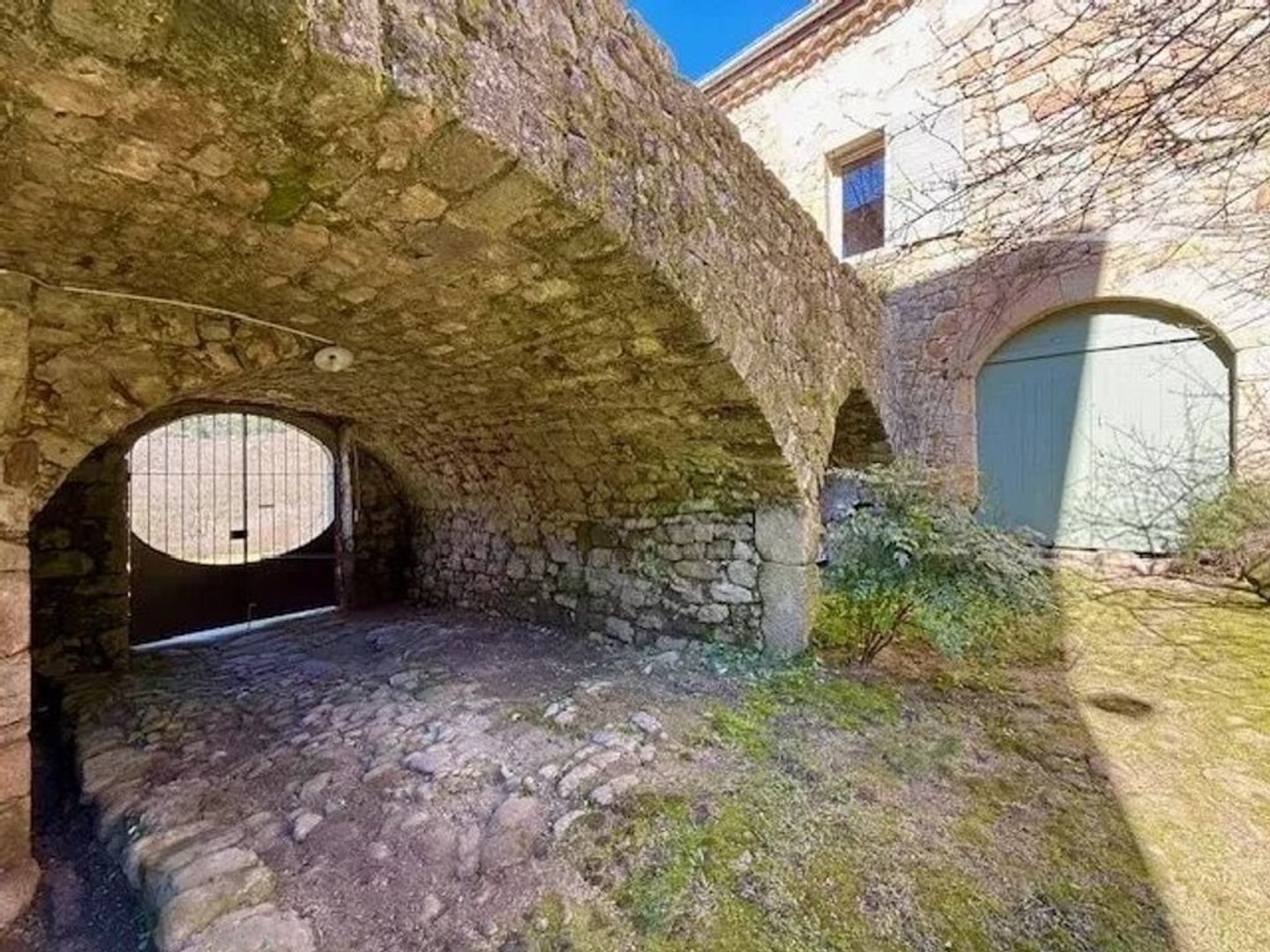 Magasin à vendre - 10 pièces - 330m2 - Chassiers (07110)