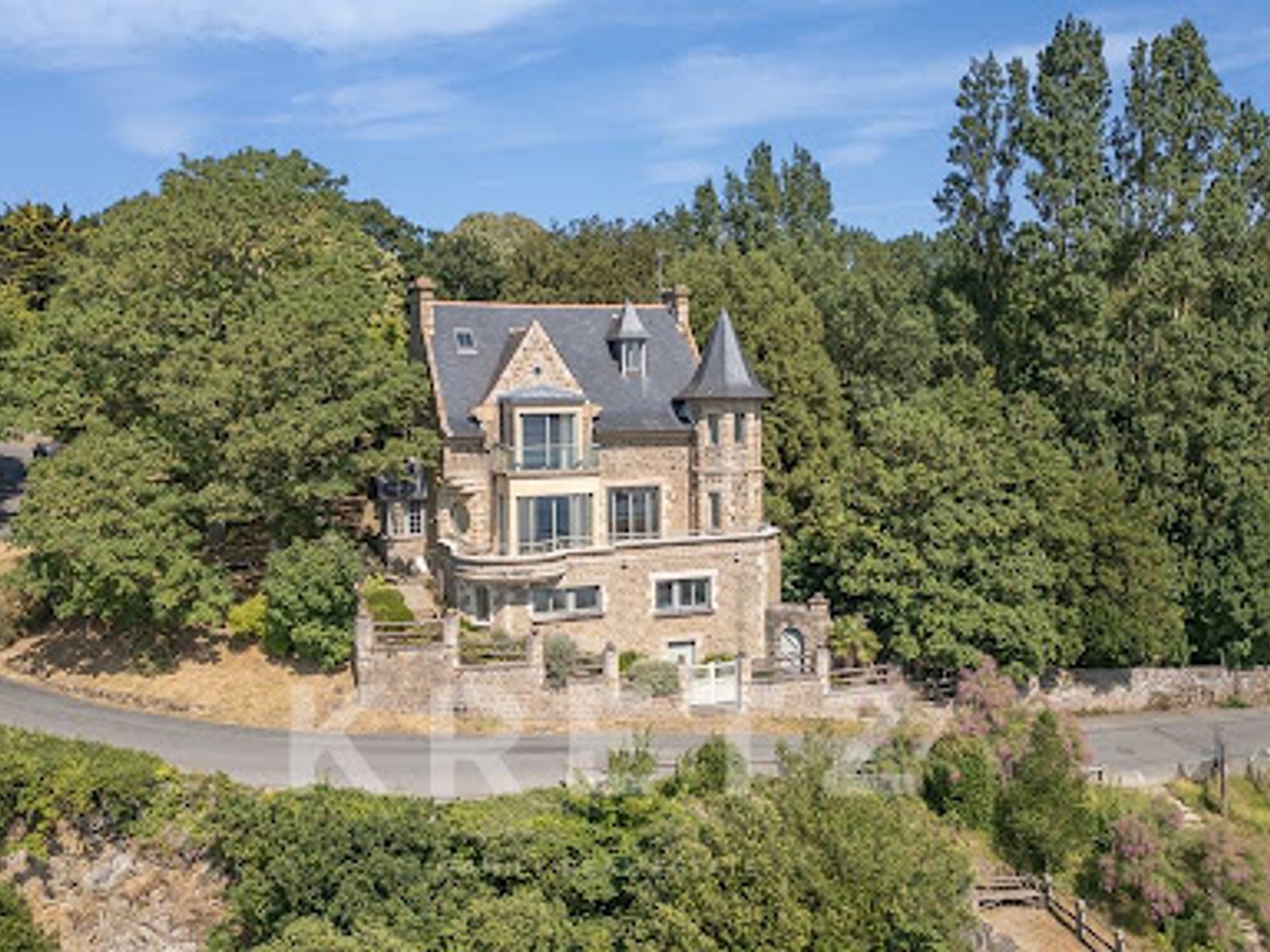 Maison à vendre - 12 pièces - 305m2 - Saint-Malo (35400)