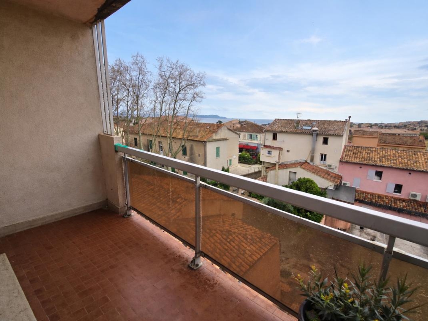 Appartement à vendre - 3 pièces - 70m2 - Carqueiranne (83320)