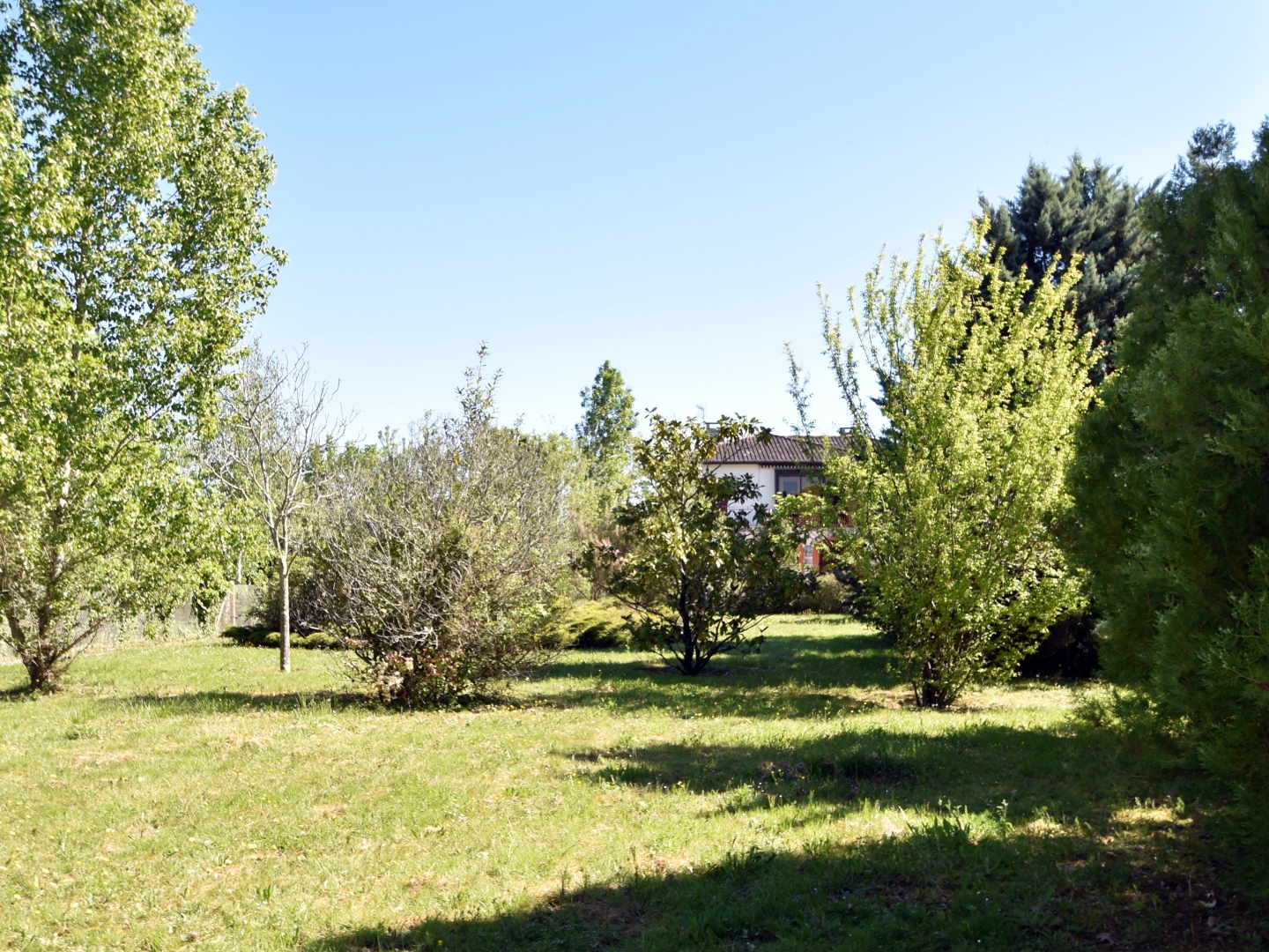 A VENDRE TERRAIN 860 M² ROUTE DE VIGNARNAUD