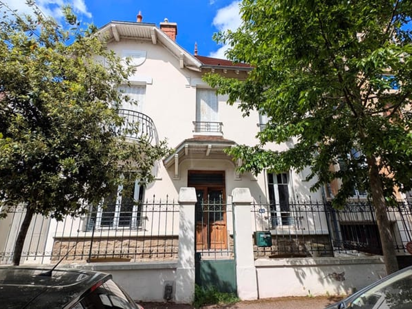 Maison à vendre - 7 pièces - 156m2 - Vichy (03200)