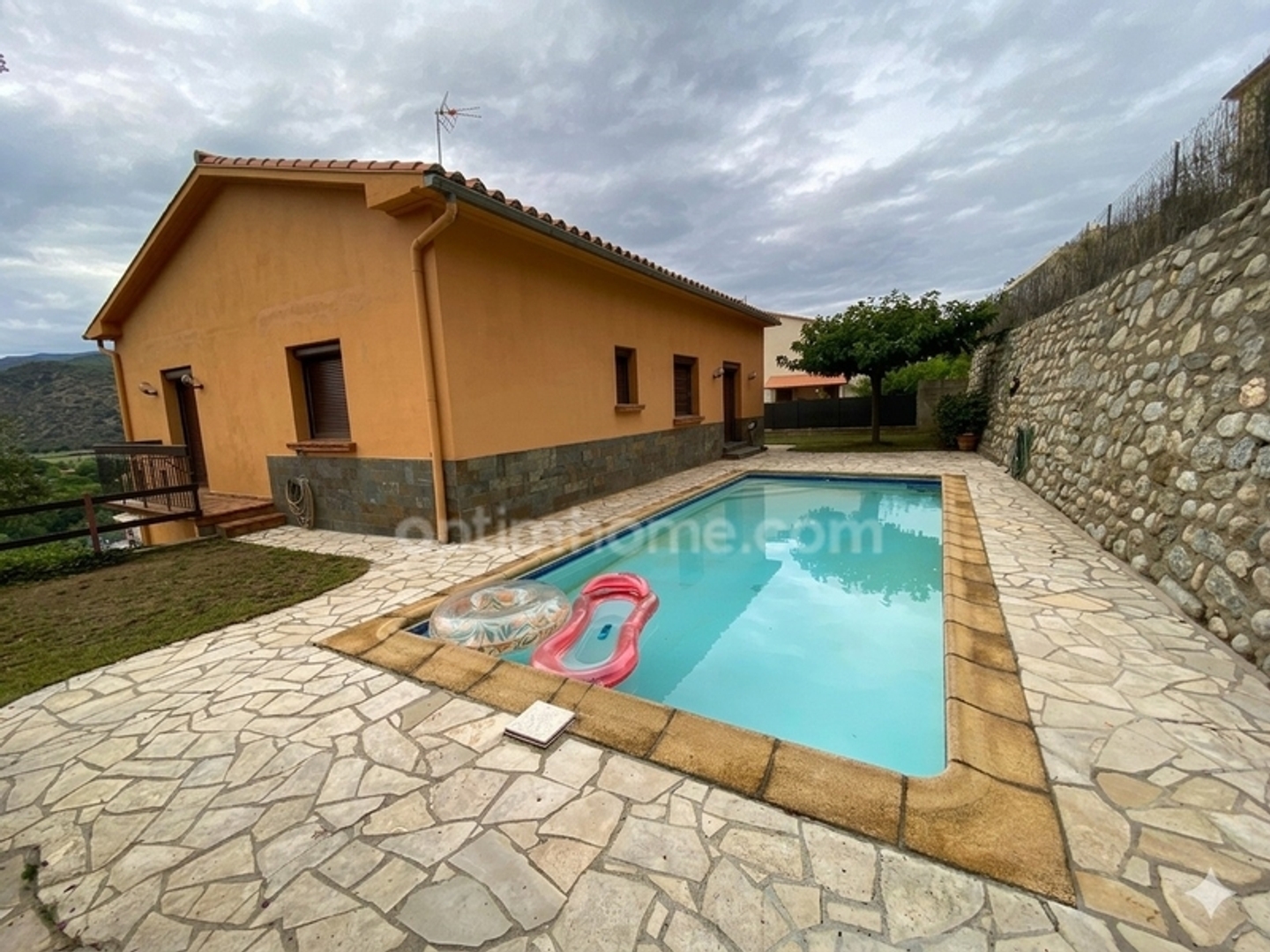 Maison à vendre - 4 pièces - 146m2 - Codalet (66500)