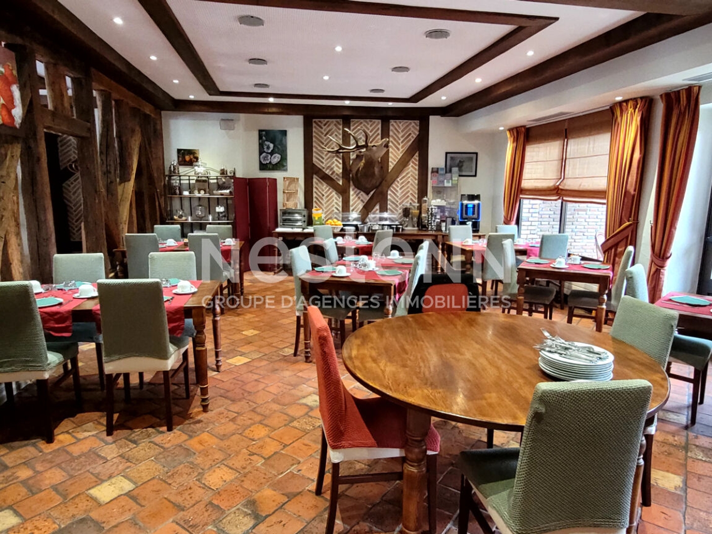 Magasin à vendre - 850m2 - Yvoy-Le-Marron (41600)