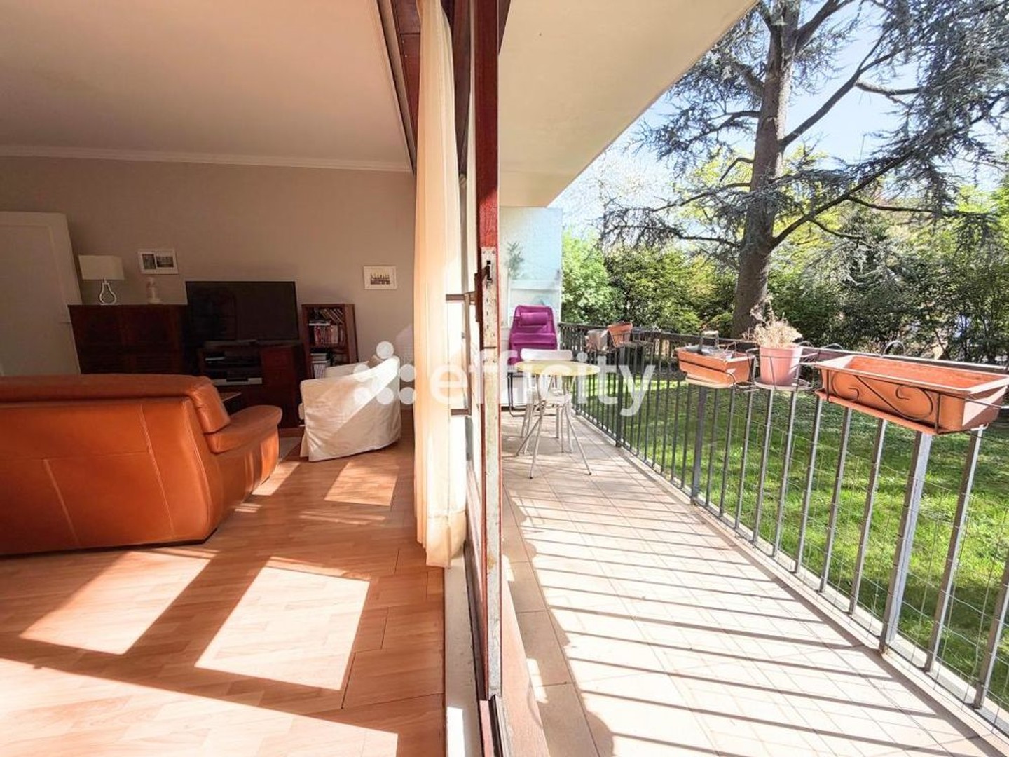 Appartement à vendre - 2 pièces - 55m2 - Châtenay-Malabry (92290)