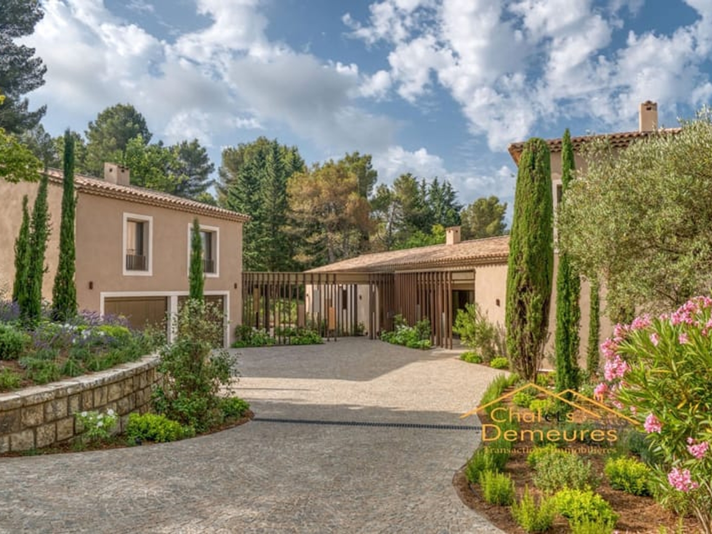 Maison à vendre - 12 pièces - 565m2 - Mouans-Sartoux (06370)