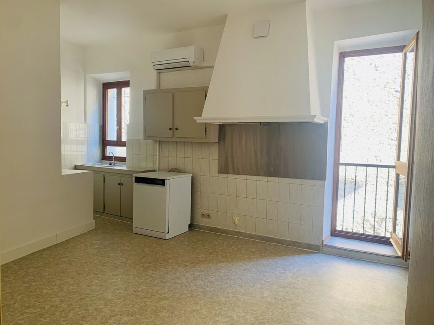 Maison à vendre - 5 pièces - 73m2 - Vinça (66320)