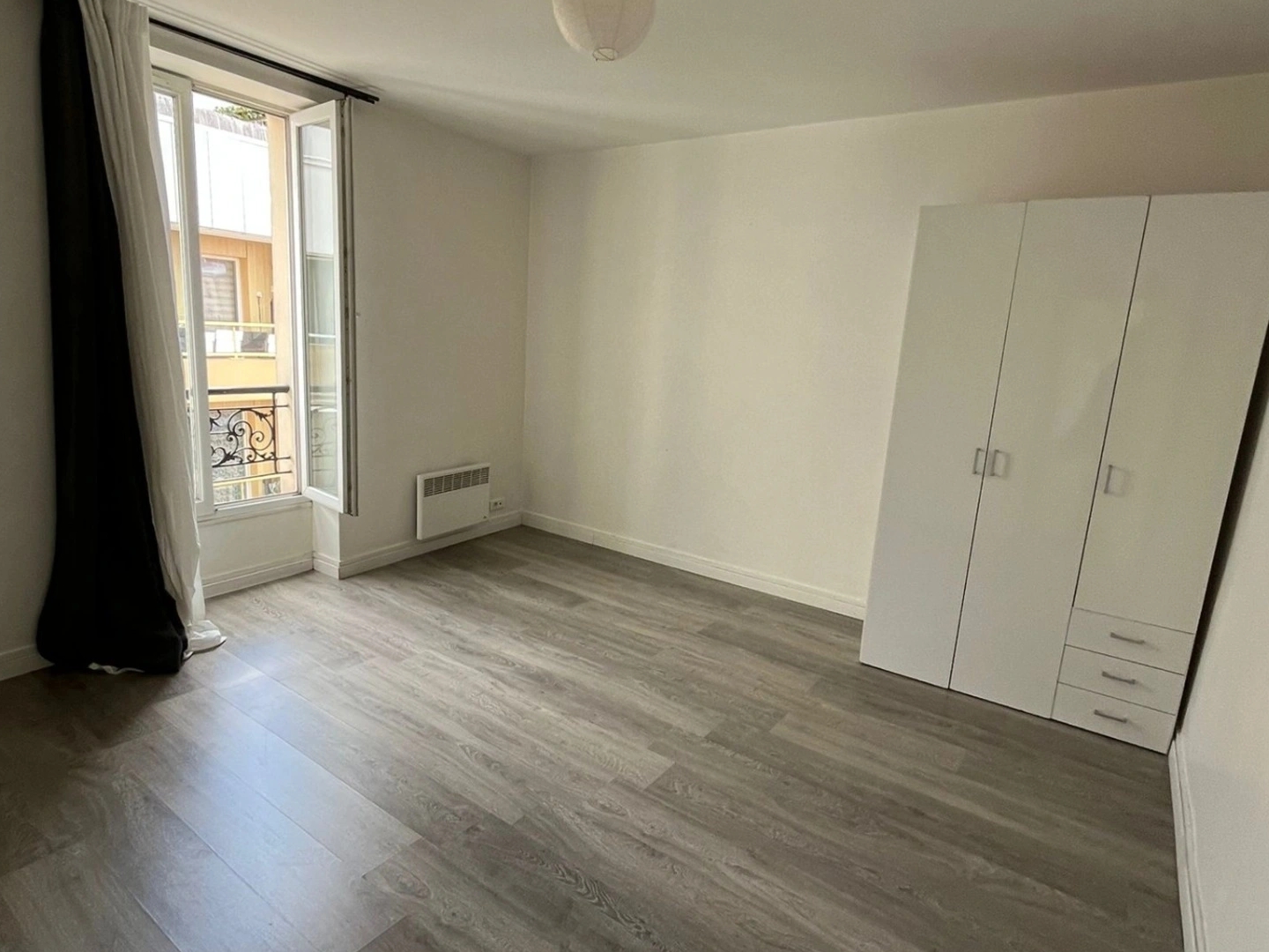 Appartement à vendre - 2 pièces - 37m2 - Le Pré-Saint-Gervais (93310)