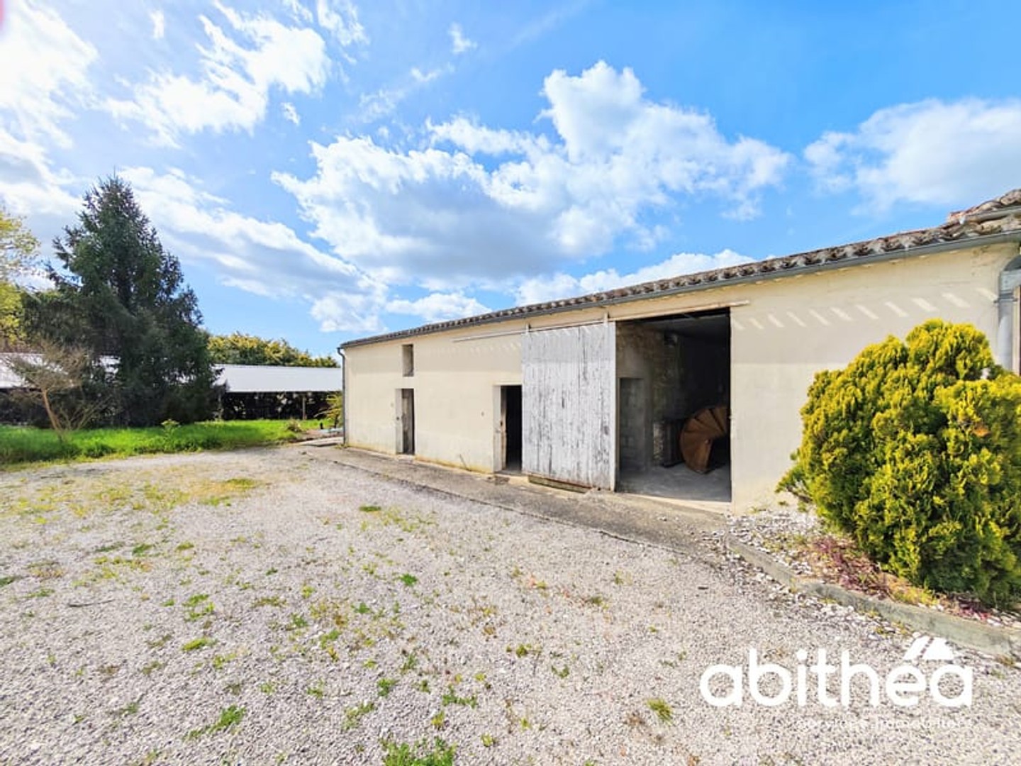 Bâtiment en pierre à optimiser sur la commune de Vérac