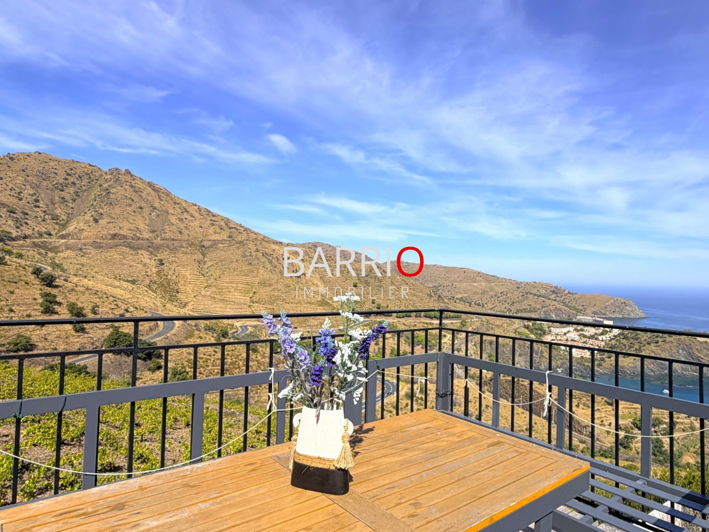 Maison à vendre - 7 pièces - 121m2 - Cerbère (66290)