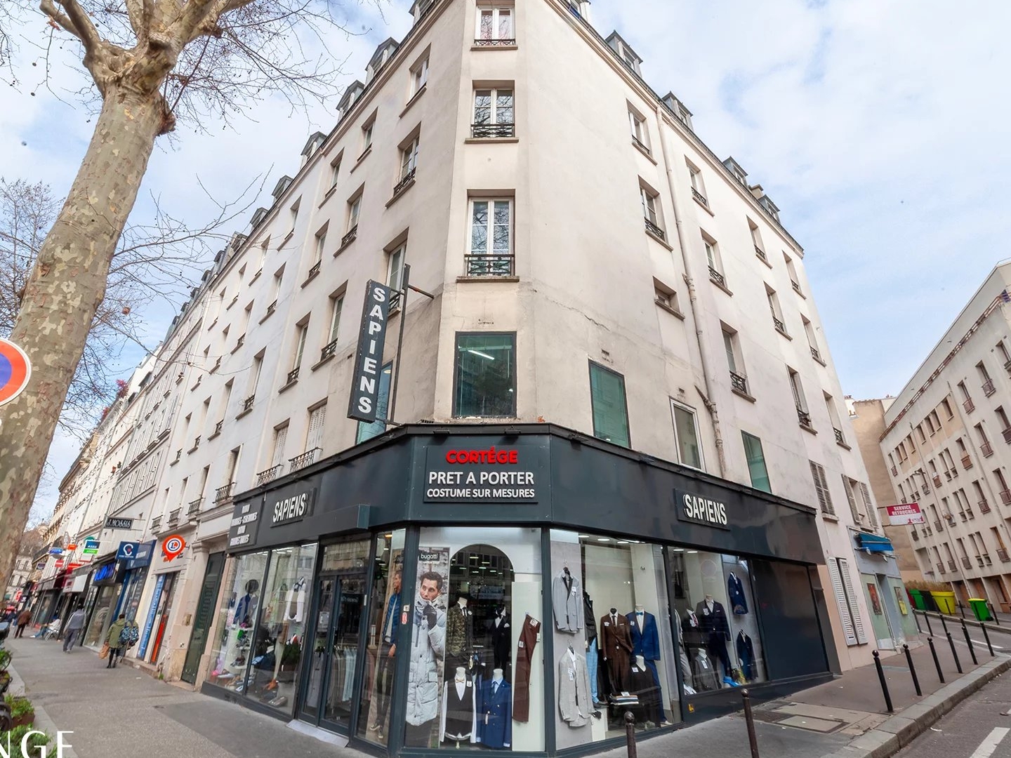 Magasin à vendre - 2 pièces - 149m2 - Paris 18e (75018)