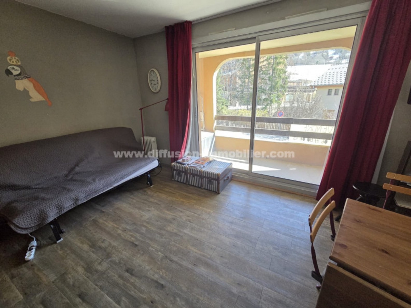 Appartement à vendre - 1 pièce - 24m2 - Enchastrayes (04400)