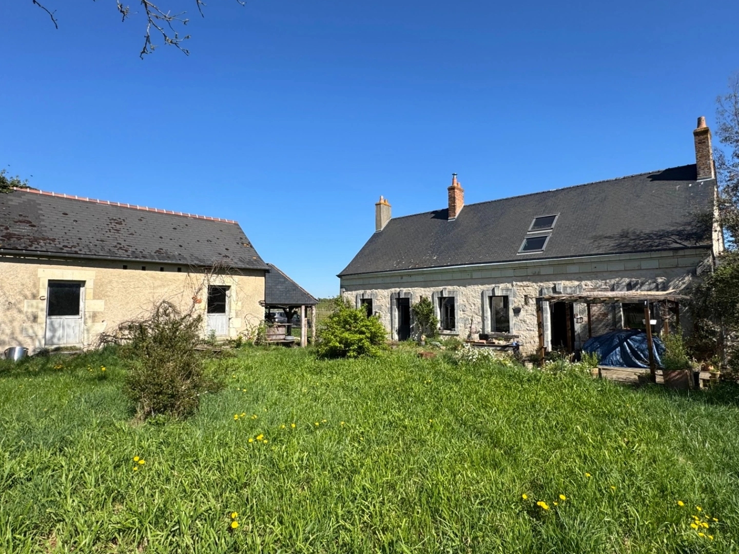 Maison à vendre - 7 pièces - 209m2 - Courcelles-De-Tou... (37330)