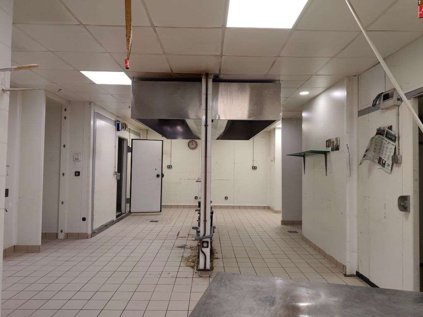 Cession local commercial 130m² à Lempdes