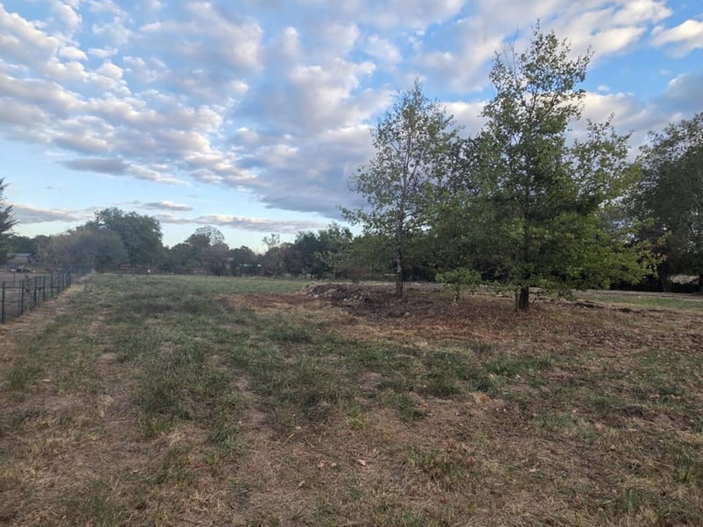 Terrain à vendre - 3421m2 - Montendre (17130)