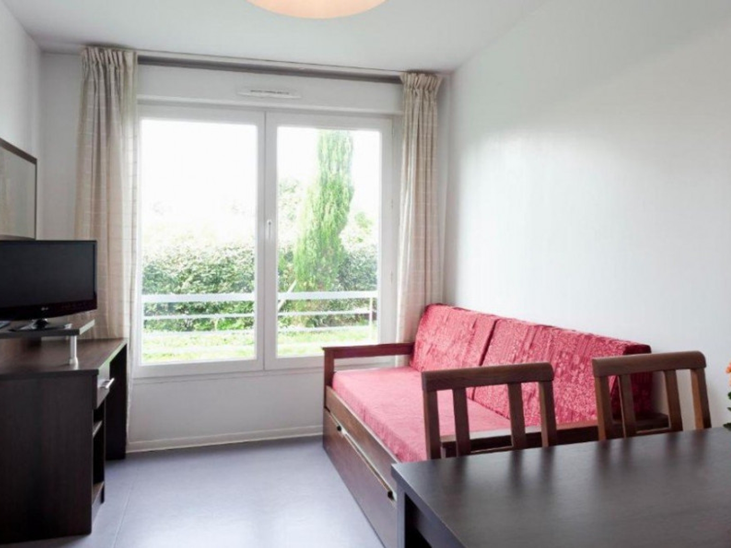 Appartement à vendre - 1 pièce - 18m2 - Andilly (95580)