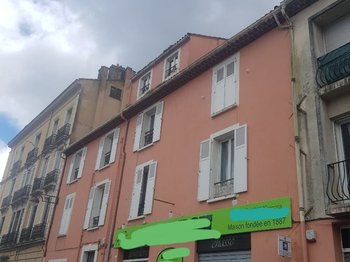 Immeuble entier de plus de 600m² !!! STOP AFFAIRE