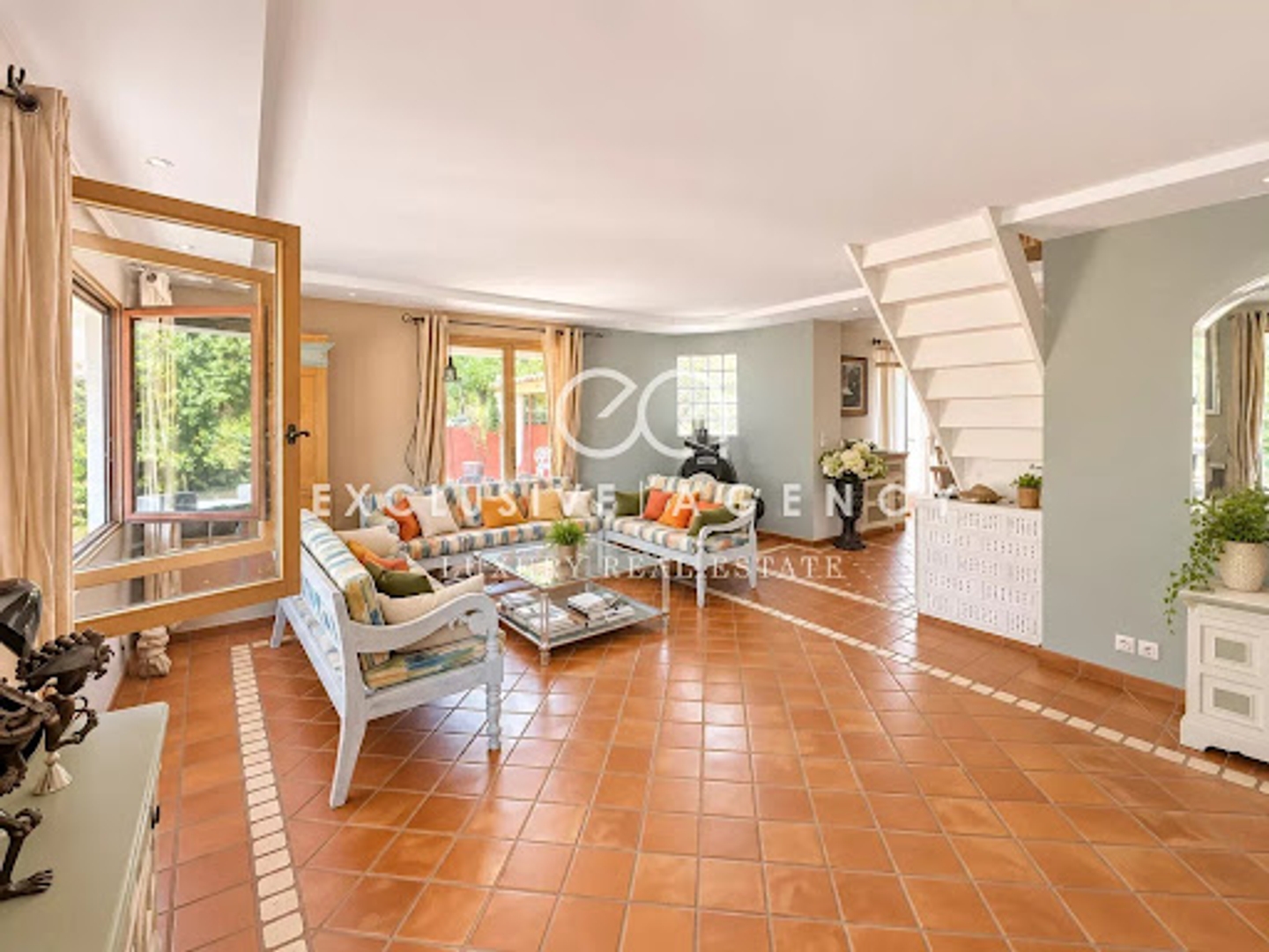 Maison à vendre - 5 pièces - 118m2 - Mougins (06250)