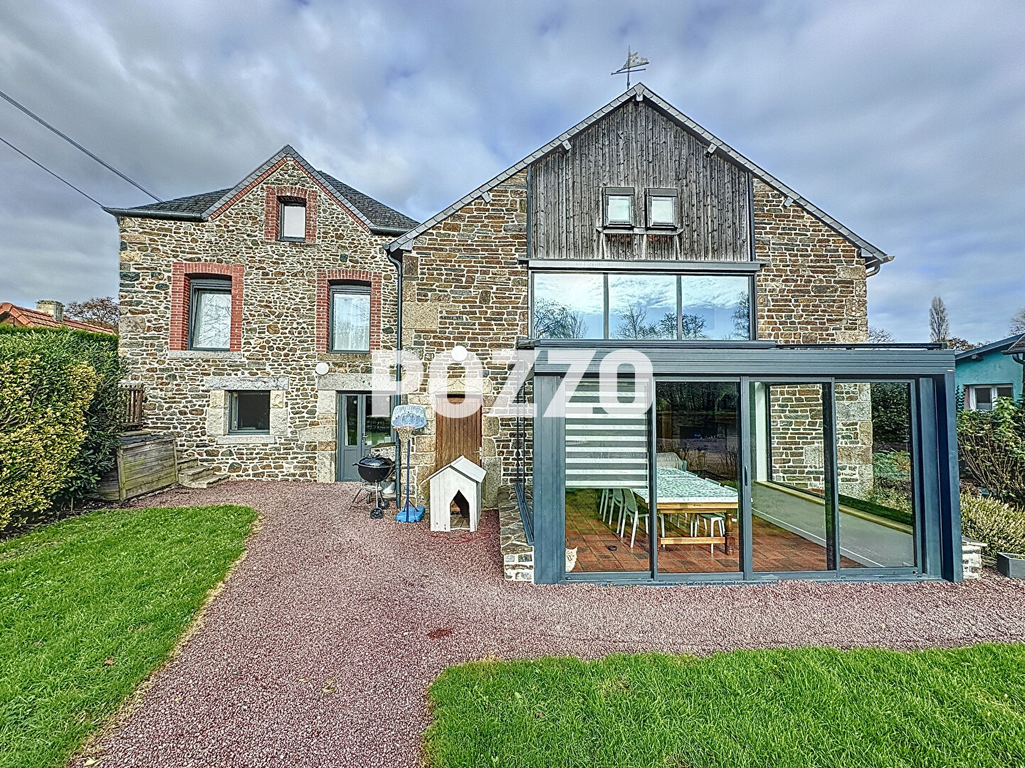 Immeuble à vendre - 9 pièces - 268m2 - Brécey (50370)