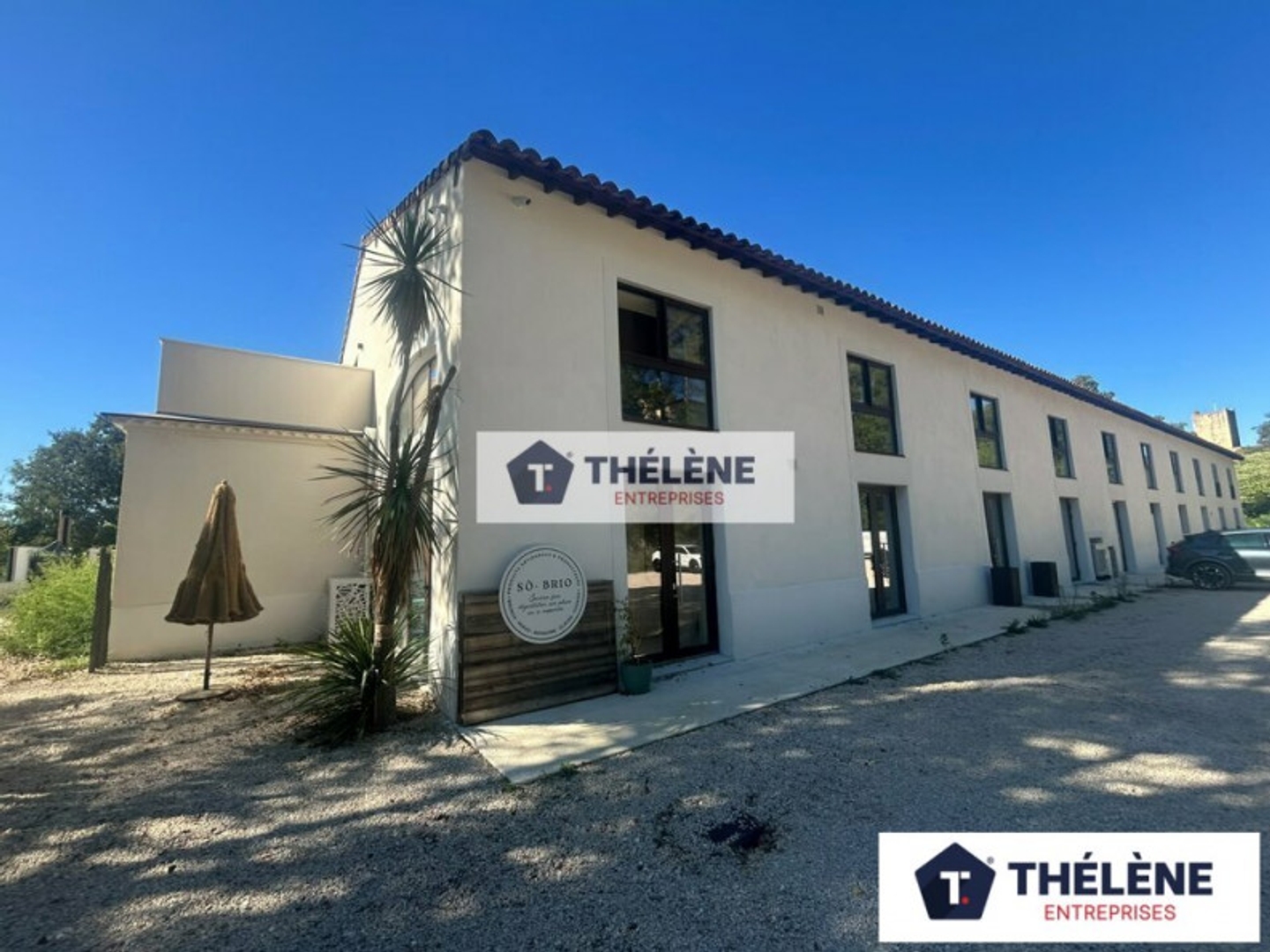 Local commercial 550 m²