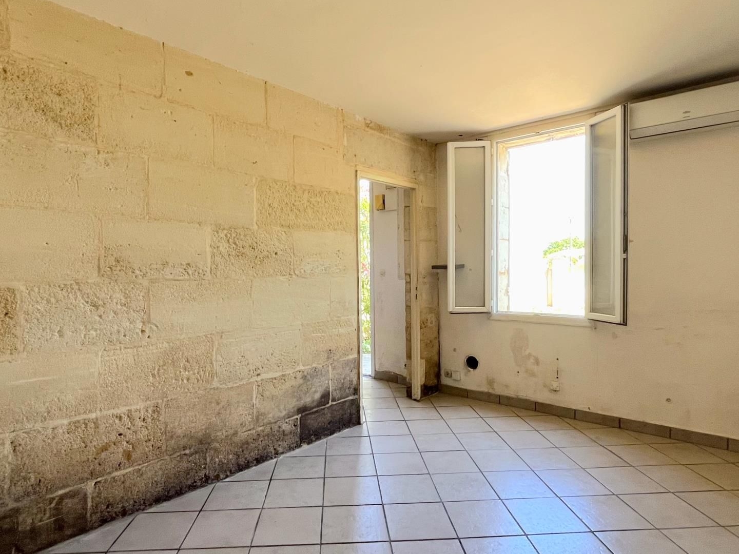 Maison à vendre - 8 pièces - 130m2 - Génissac (33420)
