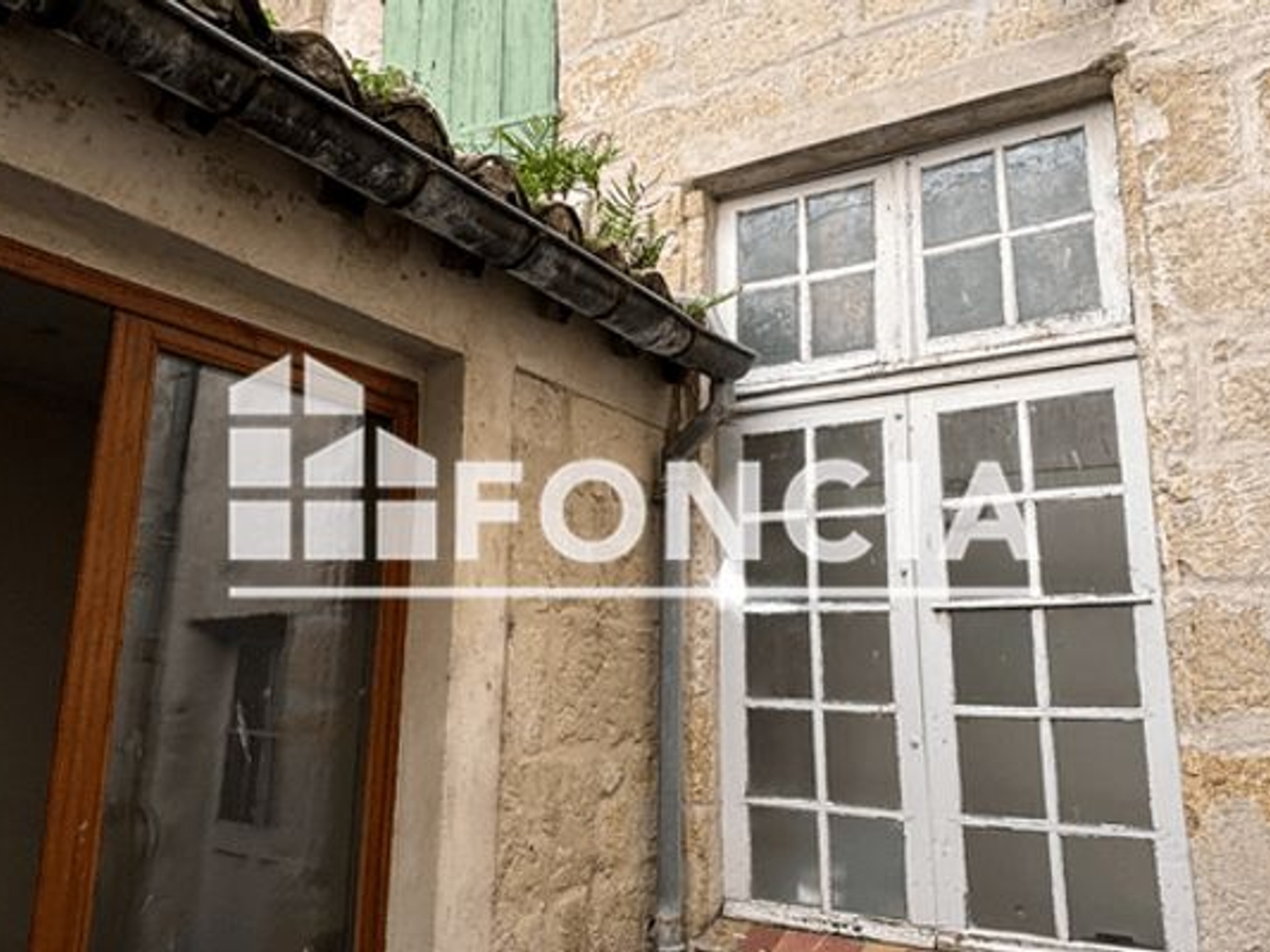 Immeuble à vendre - 120m2 - Sommières (30250)