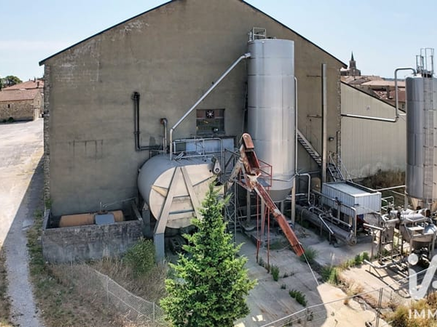 Magasin à vendre - 1 pièce - 1000m2 - Saint-Pons-La-Calm (30330)