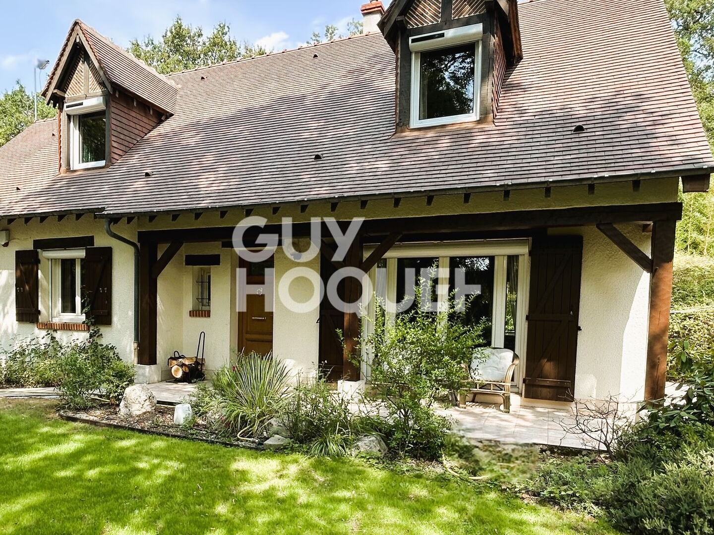 Maison à vendre à Chécy - 7 pièces, 5 chambres, grand terrain