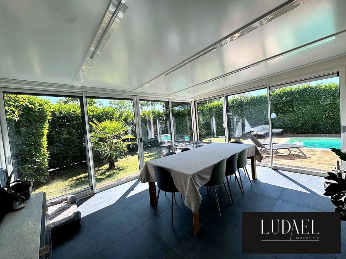 Maison à vendre - 5 pièces - 102m2 - Mions (69780)