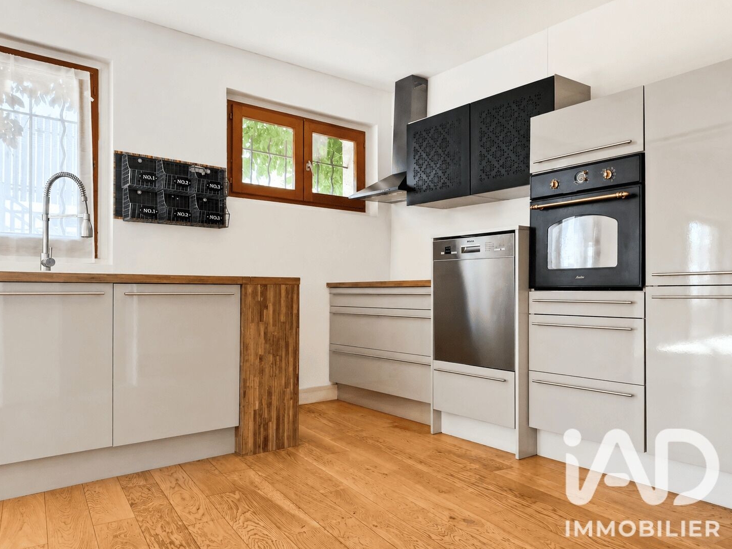 Maison à vendre - 4 pièces - 104m2 - Saint-Mathurin (85150)