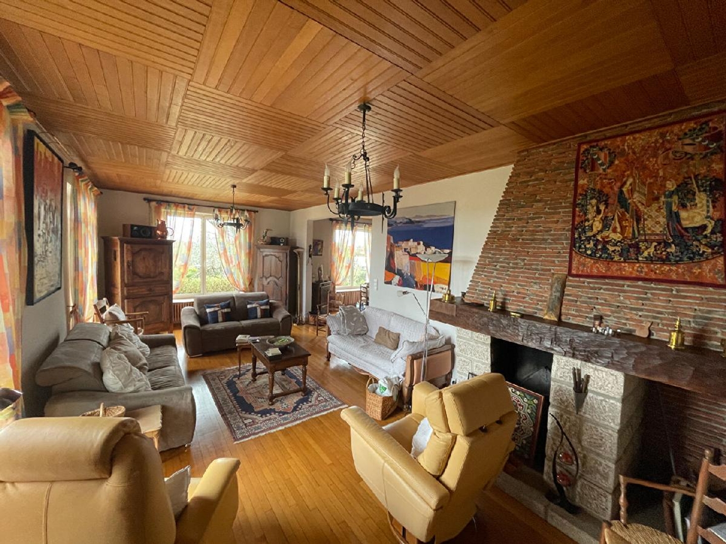 Maison à vendre - 8 pièces - 217m2 - Aixe-Sur-Vienne (87700)