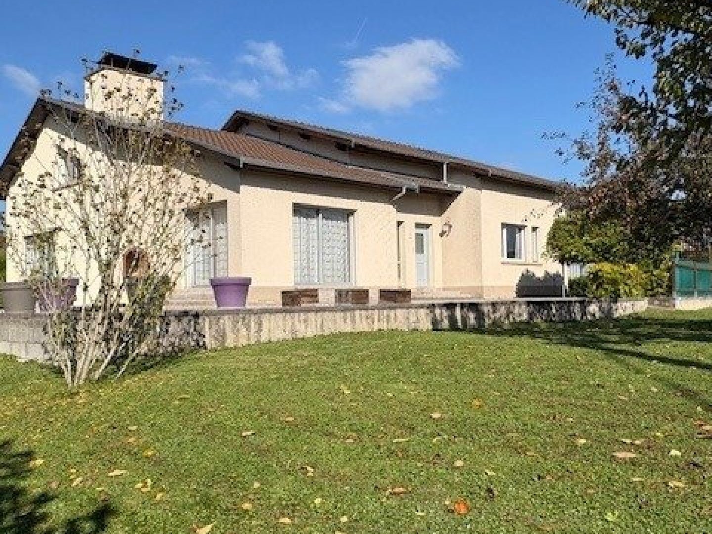 Maison individuelle de type 8