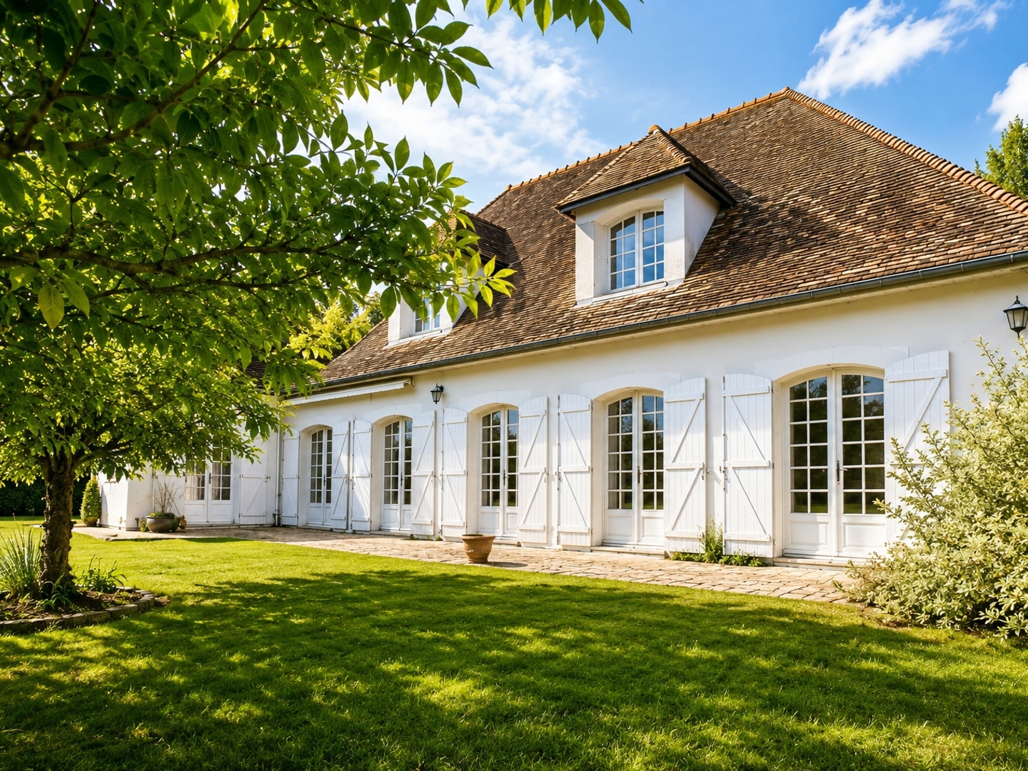 Maison à vendre - 10 pièces - 320m2 - Le Neubourg (27110)