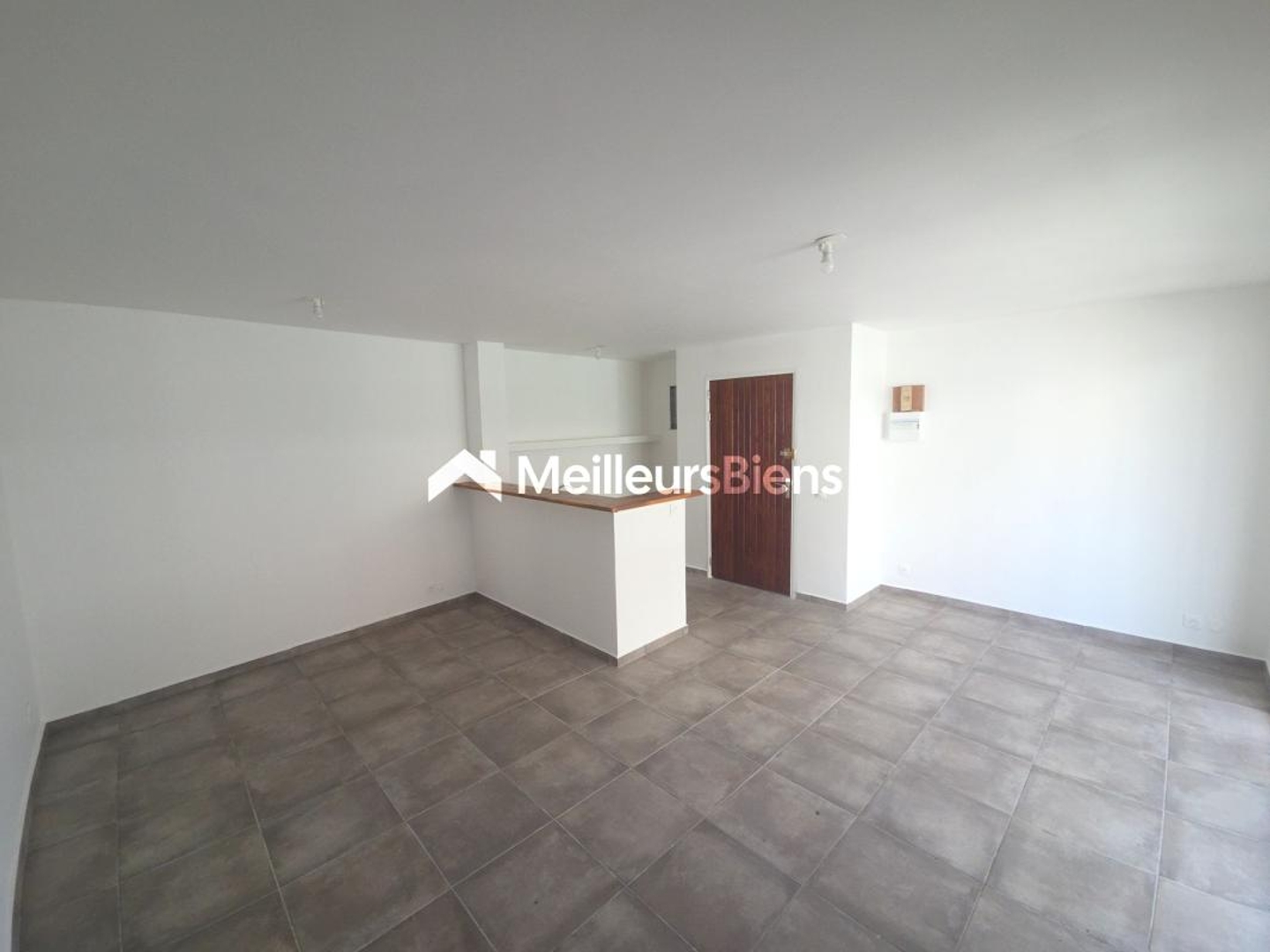 Appartement à vendre - 2 pièces - 47m2 - Pointe-À-Pitre (97110)