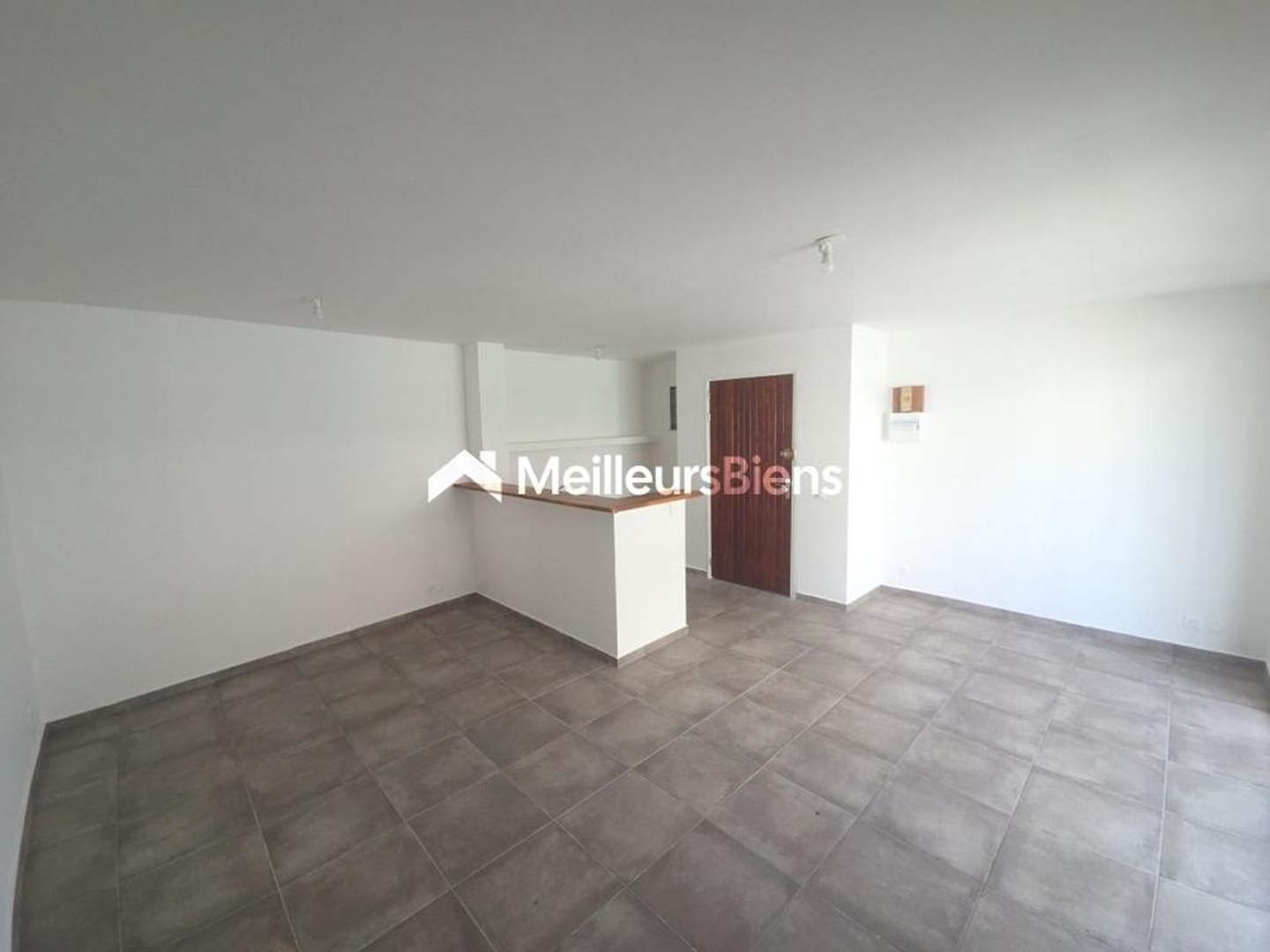 Appartement à vendre - 2 pièces - 47m2 - Pointe-À-Pitre (97110)