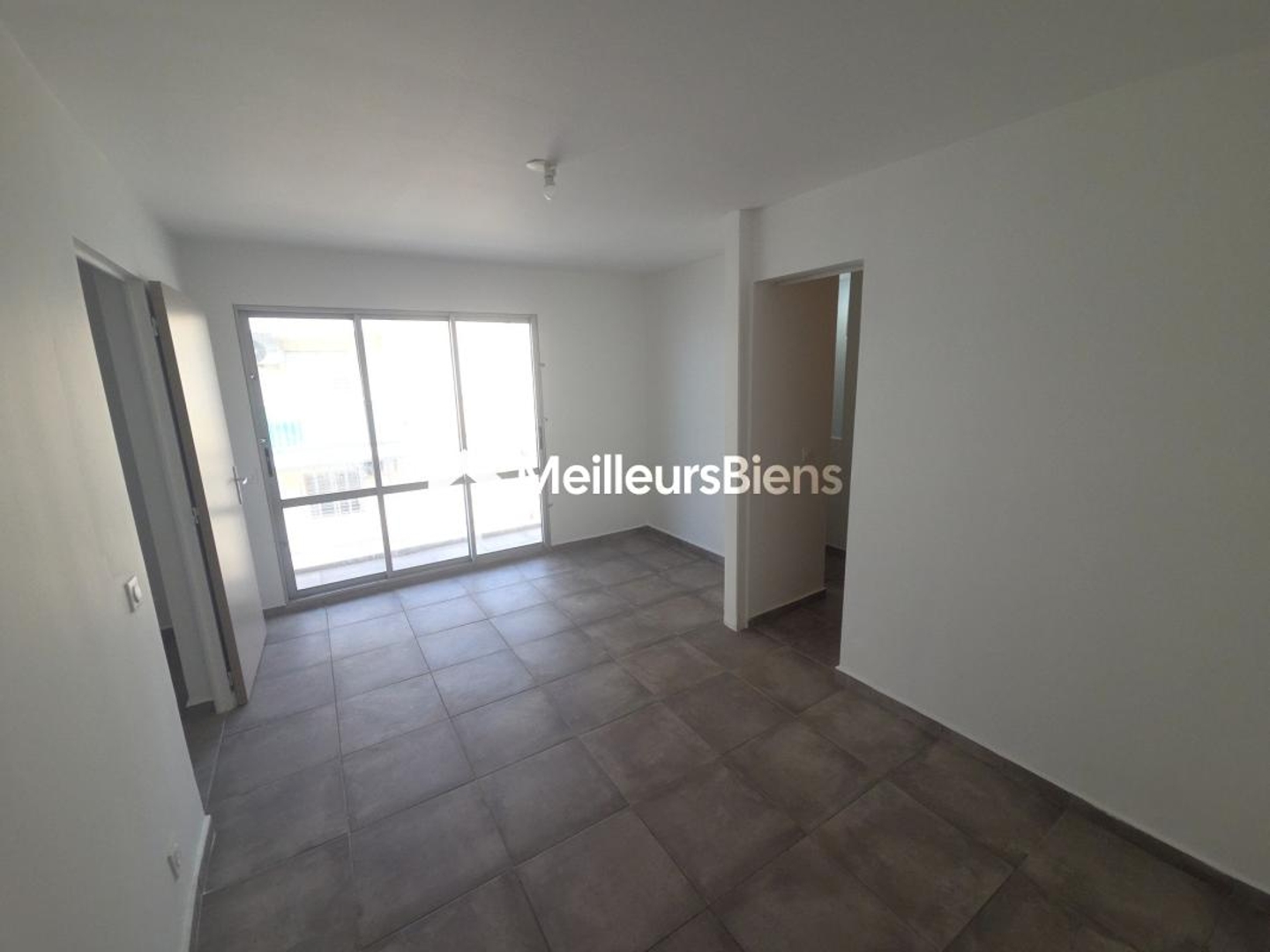 Appartement à vendre - 2 pièces - 47m2 - Pointe-À-Pitre (97110)