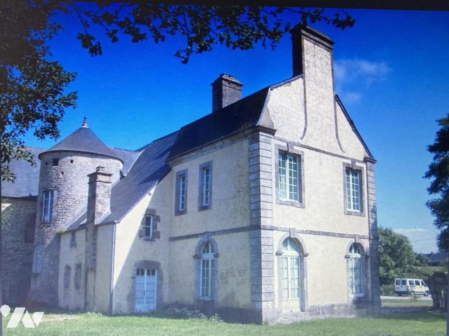 Maison à vendre - 610m2 - Sainte-Mère-Église (50480)