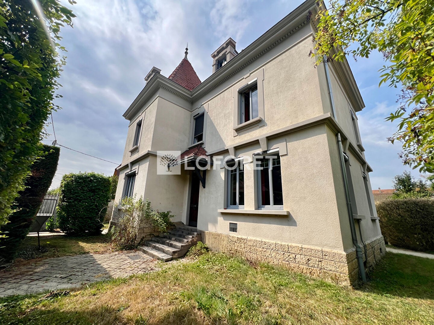 Maison 8 pièces 200 m²