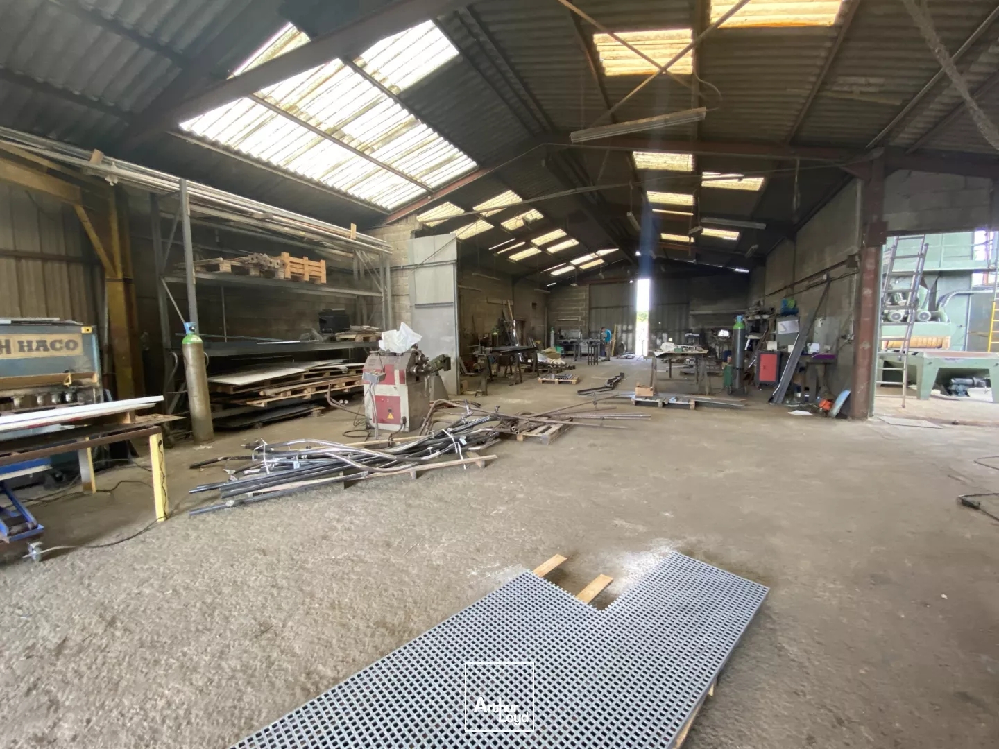 Locaux à vendre - 515m2 - Villeneuve-En-Retz (44580)