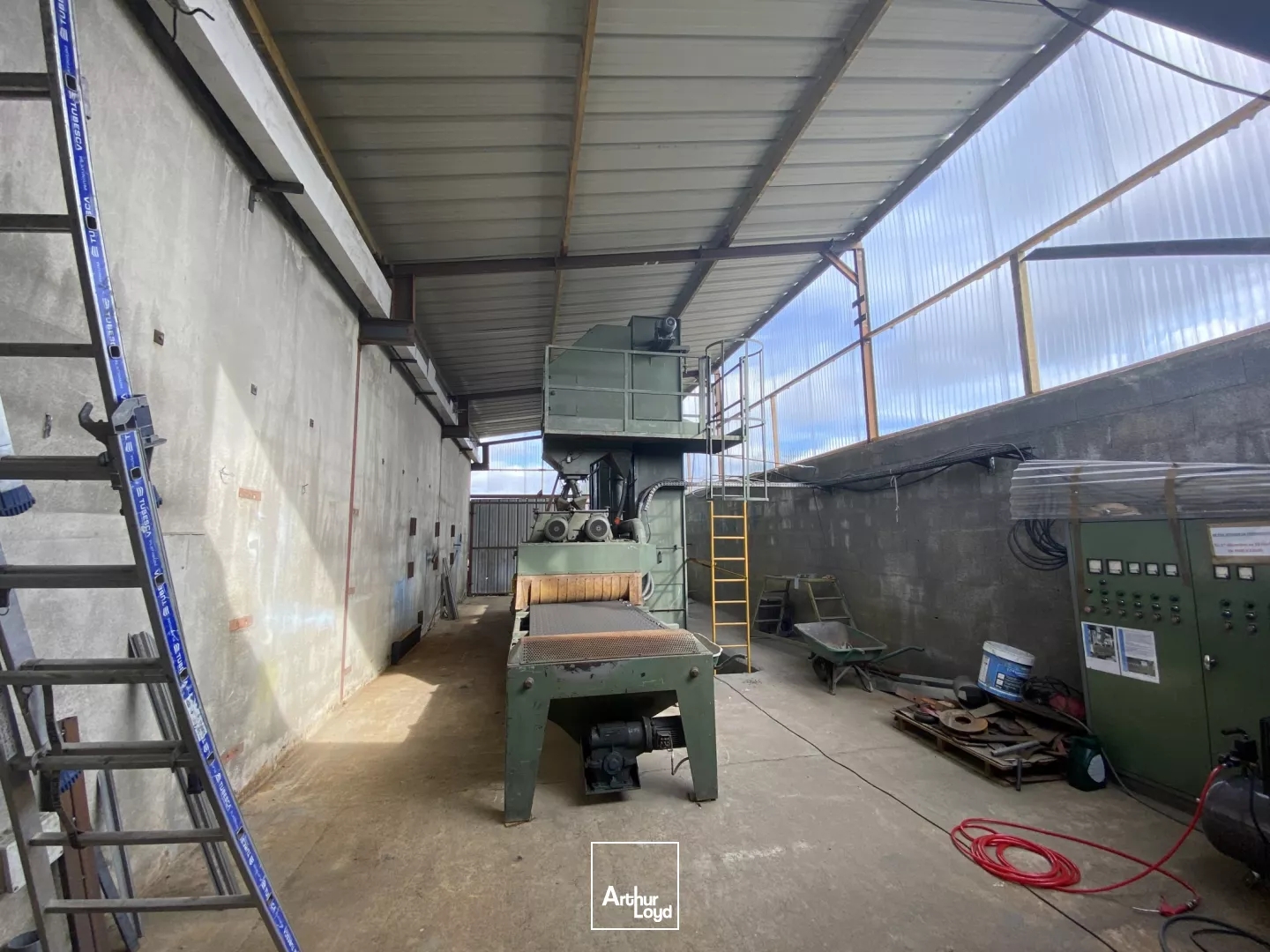 Locaux à vendre - 515m2 - Villeneuve-En-Retz (44580)