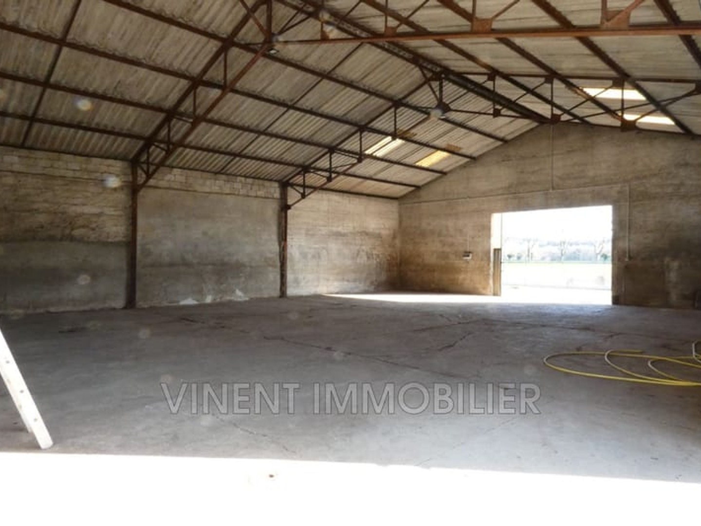 Immeuble commercial 206 m²