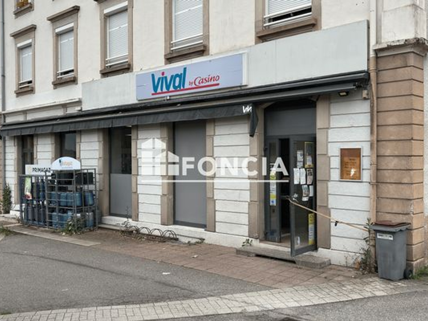 Fonds de commerce 182 m²