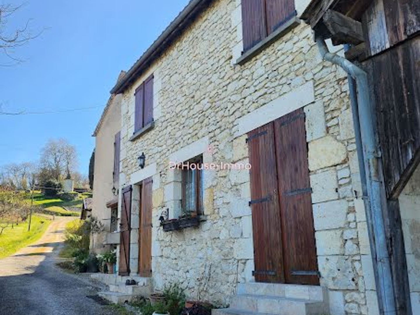 Maison à vendre - 6 pièces - 184m2 - Monbazillac (24240)