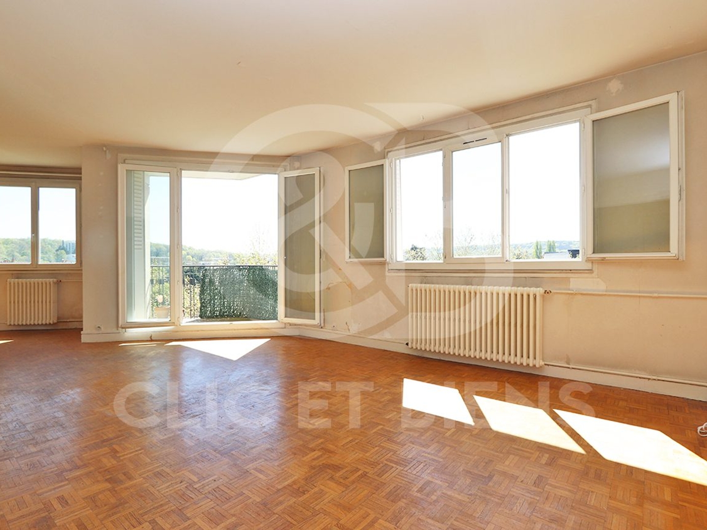 Appartement à vendre - 5 pièces - 97m2 - Viroflay (78220)