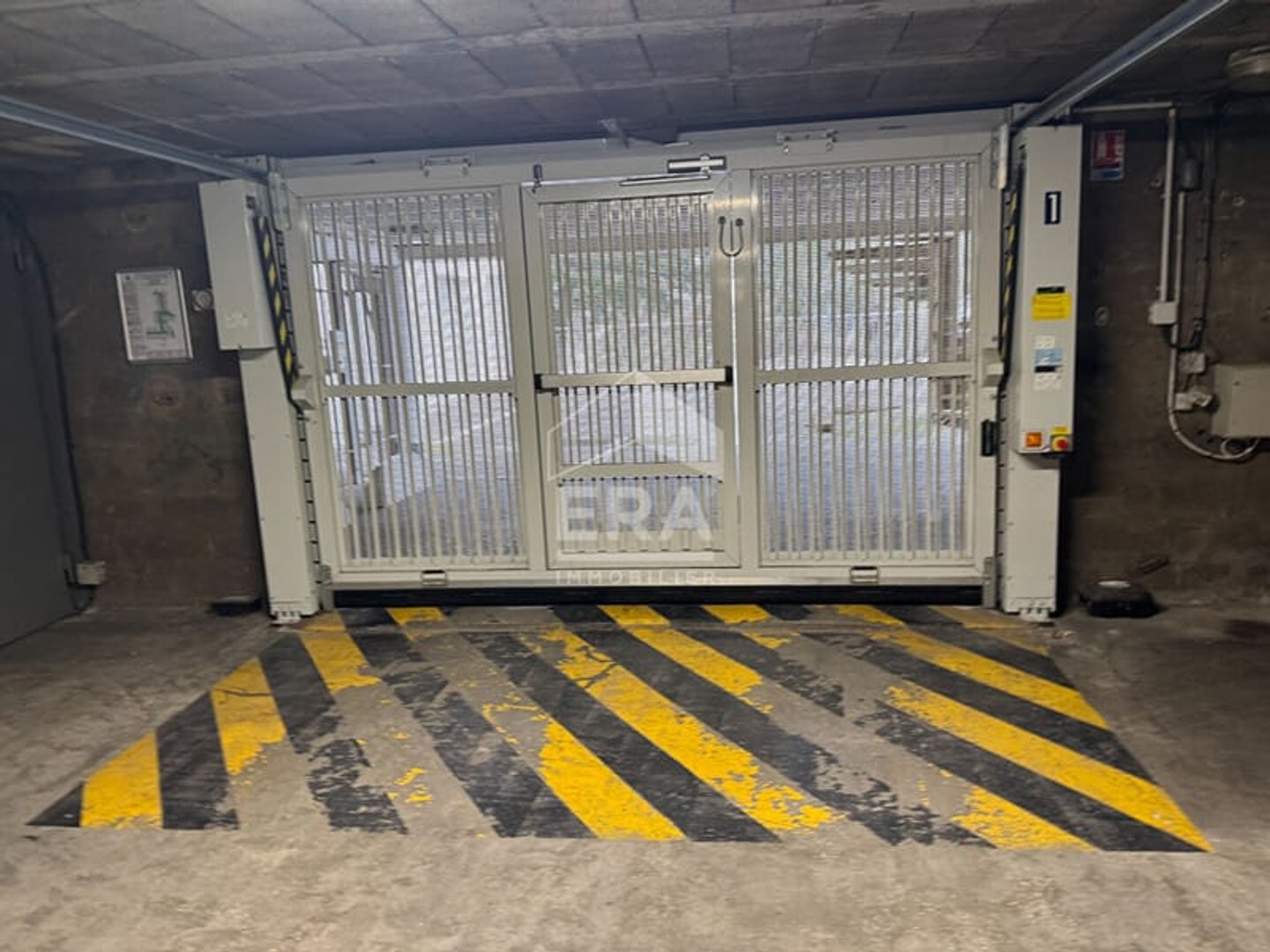 Parking / garage / box à vendre - Martigues (13500)