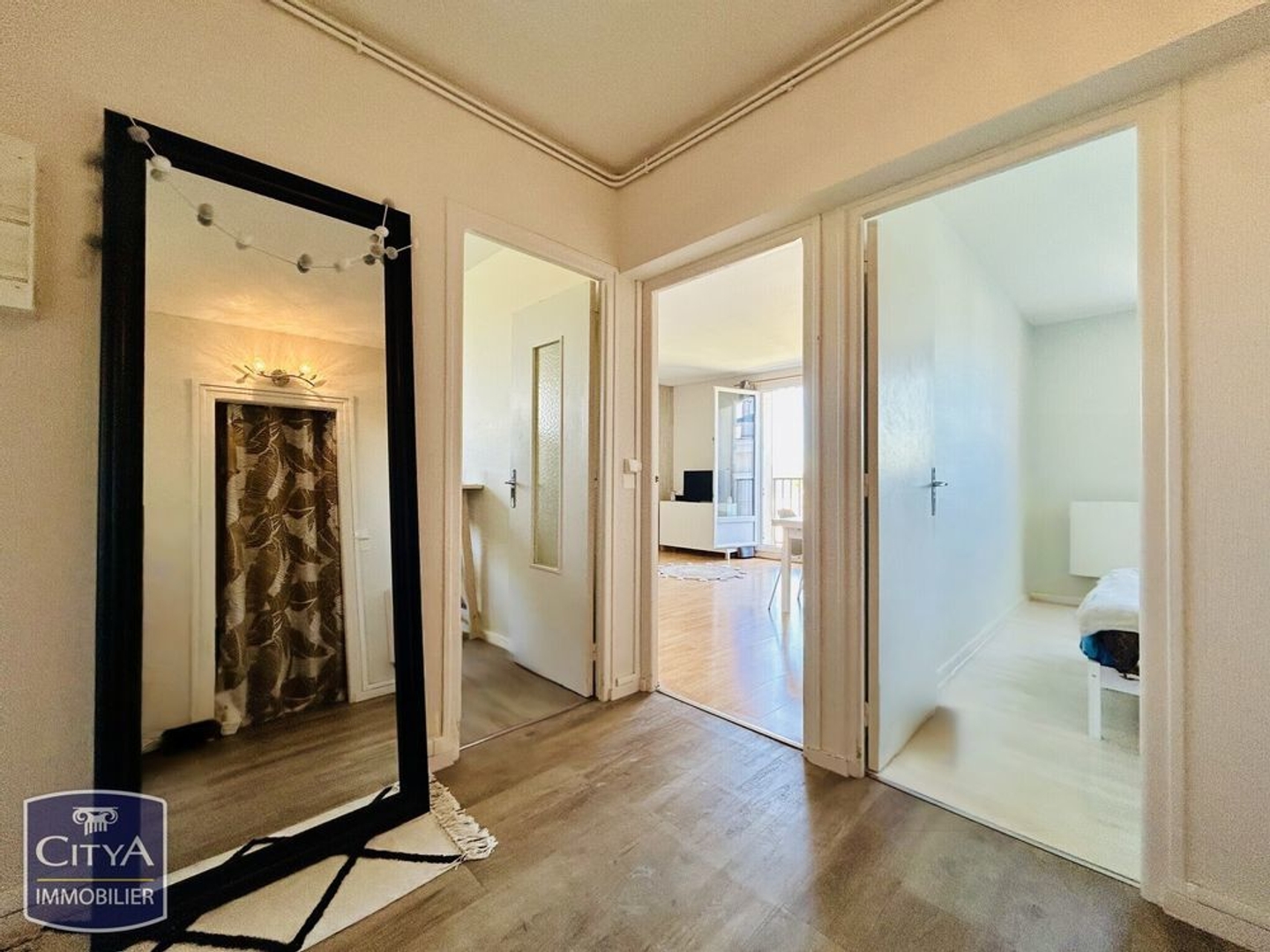 Appartement à vendre - 2 pièces - 51m2 - Châteauroux (36000)